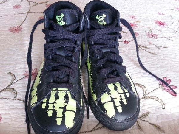 skeletoes shoes nike