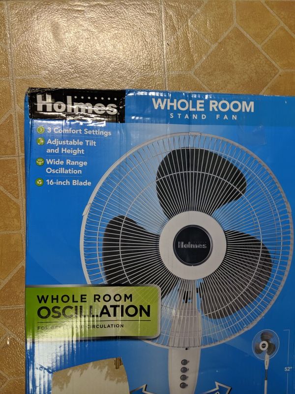 Holmes Whole Room Oscillating Stand Fan 16