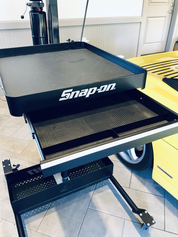 Snap on tools automotive service tray cart like new for Sale in
