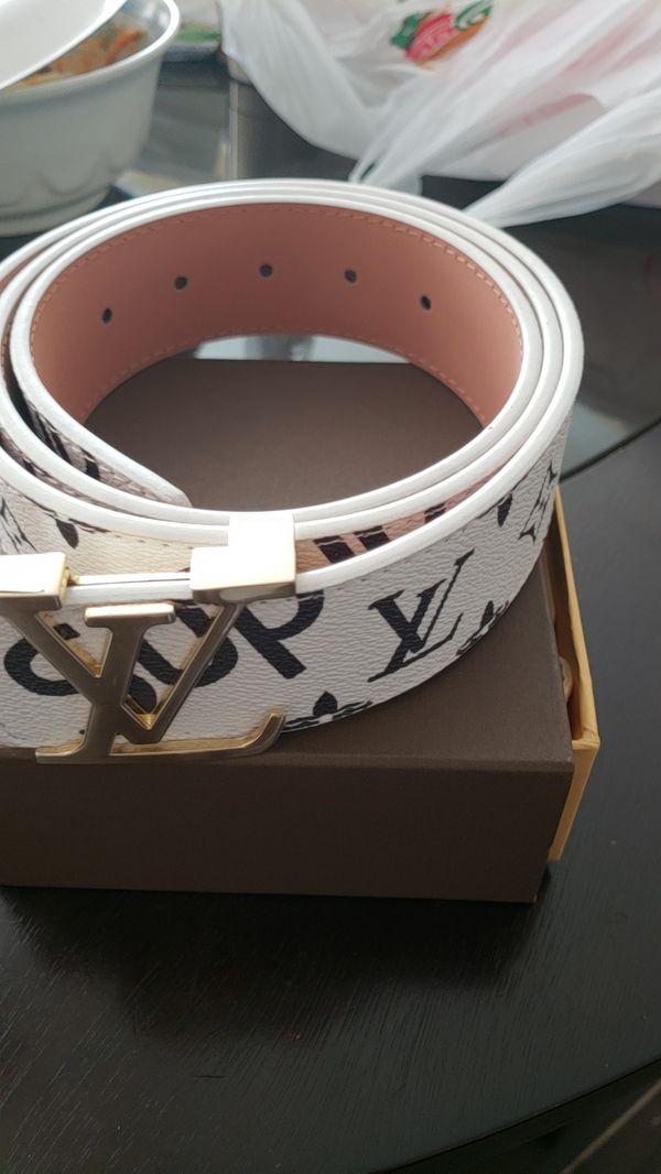 white supreme louis vuitton belt