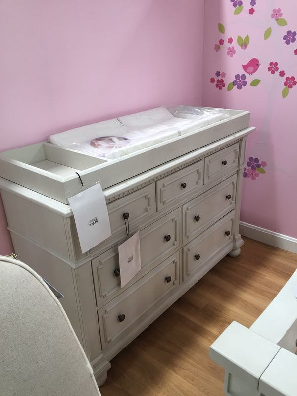Heidi Klum Truly Scrumptious Crib Dresser For Sale In Duncan Sc