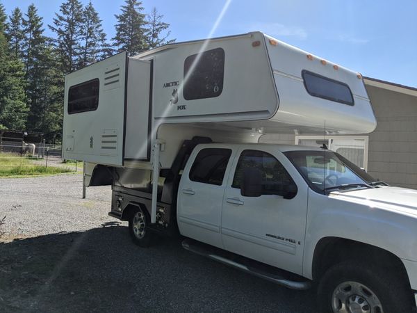 2003 Arctic Fox 860 8' truck bed camper for Sale in Graham, WA - OfferUp