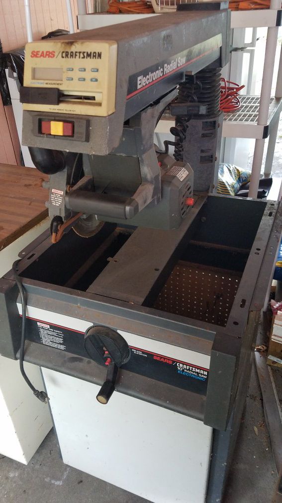 10 inch Craftsman radial arm saw for Sale in Tampa, FL - OfferUp