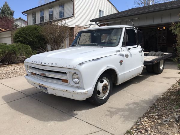 Lowered Chevy C30 Dually