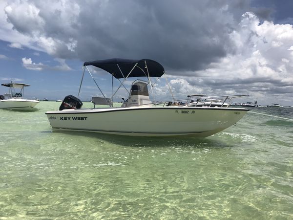 19 ft key west center console boat outboard for Sale in Land O Lakes ...