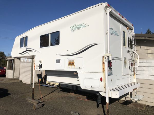 2004 Citation Supreme Truck Camper for Sale in Gig Harbor, WA - OfferUp