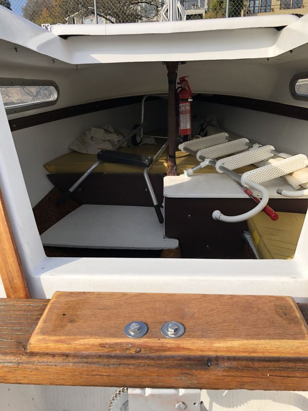 Sailboat for Sale 1968 MacGregor Venture 21 foot for Sale in Seattle