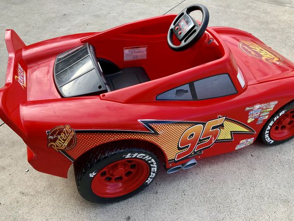 lightning mcqueen training wheels