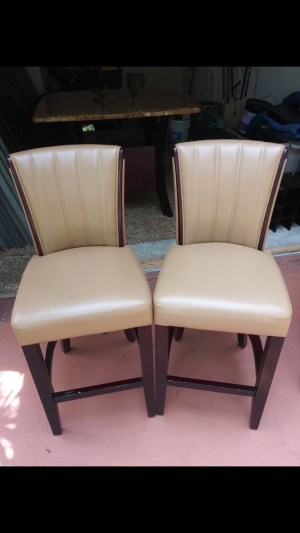 El Dorado Furniture - 5 Piece High Dining Room Set - Beautiful Set