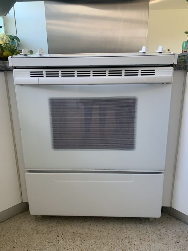 Kitchenaid slide in electric range white for Sale in West Palm Beach, FL OfferUp