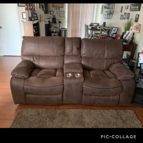 Jerome’s Trio reclining sofa and loveseat for Sale in San