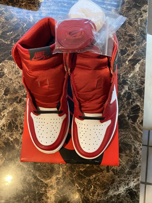 jordan 1 satin snake chicago on feet