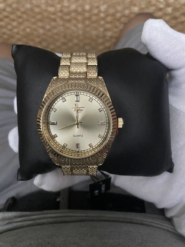 Mens gold watch for Sale in Clearwater, FL - OfferUp