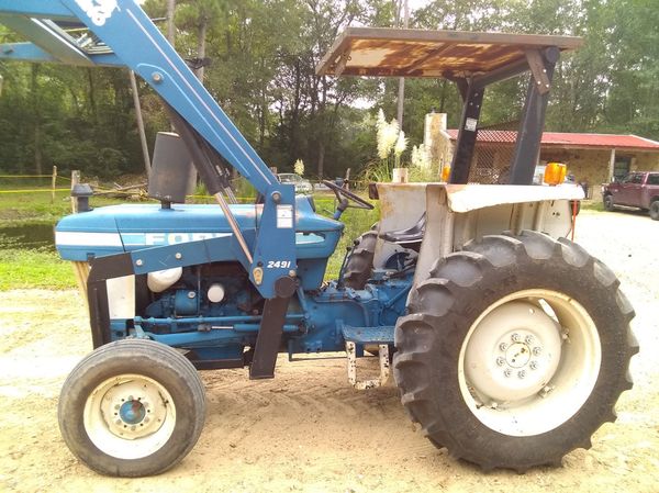 50 hp ford 3910 diesel tractor with loader for Sale in Hockley, TX ...