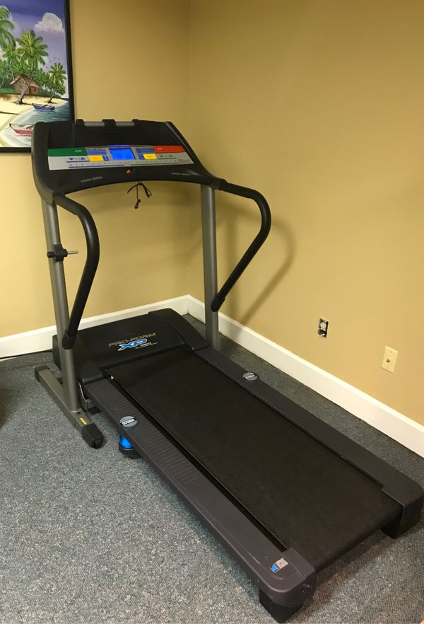 Treadmill ProForm XP 680 Crosstrainer for Sale in Lexington, KY OfferUp