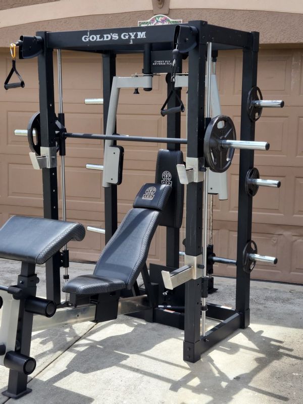 Golds Gym Pro Series Smith Machine for Sale in Wesley Chapel, FL OfferUp