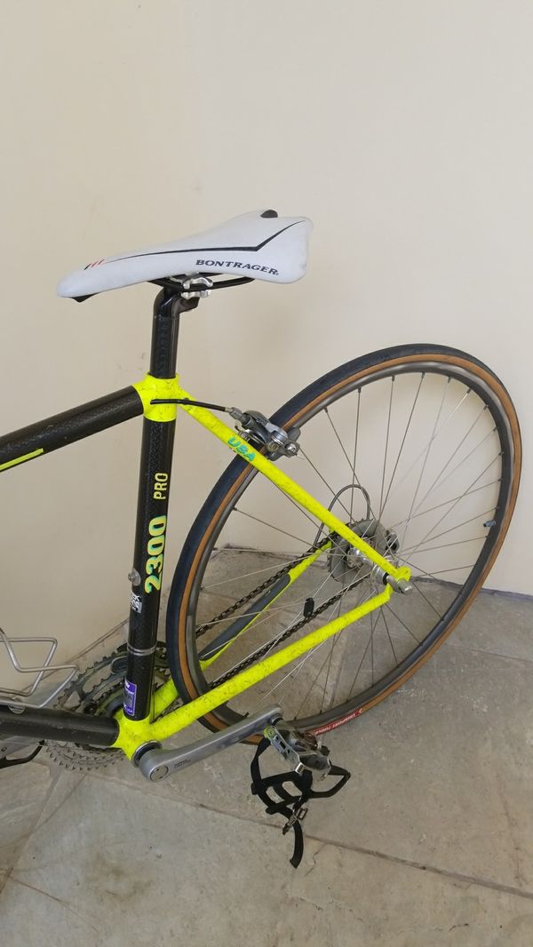Trek 2300 Pro carbon fiber road bike for Sale in Gardena, CA - OfferUp