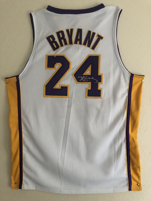 kobe bryant jersey for sale near me