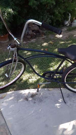 Bicycle schwinn cruiser for Sale in Long Beach, CA