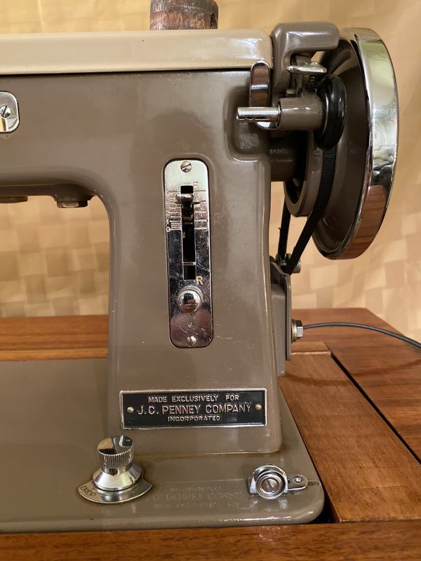 Antique Vintage JC PENNEY Sewing machine with Table for Sale in Northfield, IL OfferUp