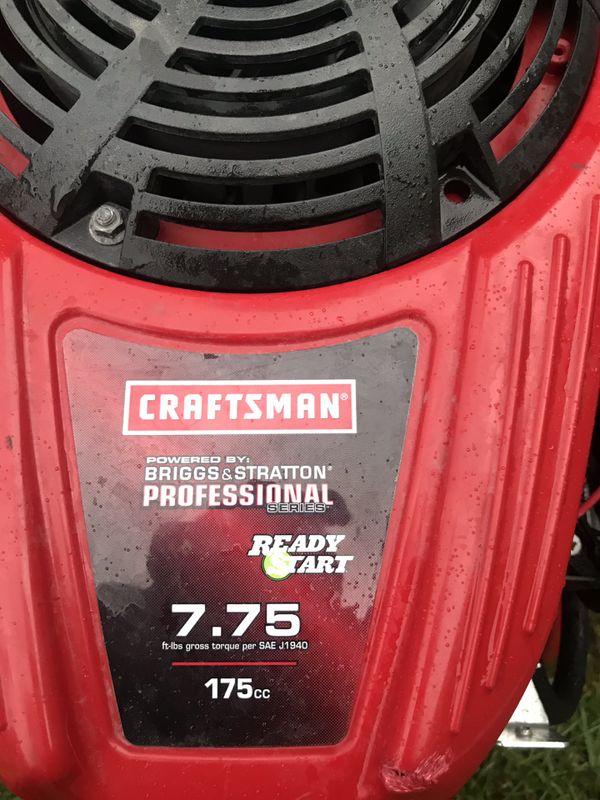 Craftsman 2700 psi pressure washer for Sale in Everett, WA - OfferUp