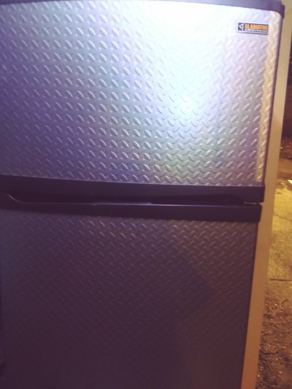 Gladiator® Freezerator® Convertible Refrigerator/Freezer21 cu. ft. for