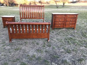 New and Used Bedroom set for Sale in Fort Worth, TX - OfferUp