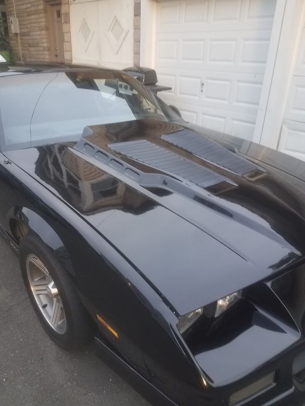 82-92 Camaro Iroc-z RS z28 cowl hood for Sale in Plymouth, CT - OfferUp