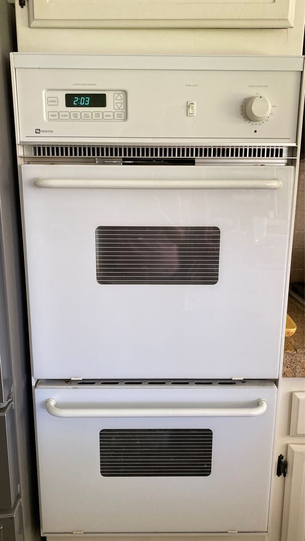 Must sell ASAP! Maytag electric double wall oven 24” wide in white for