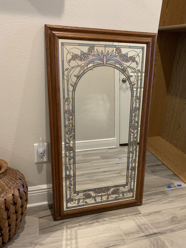 Antique Windsor Art Products Mirror 40”X22” for Sale in Ellenton, FL