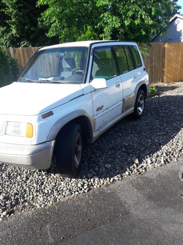 97 suzuki sidekick. for Sale in Tacoma, WA - OfferUp