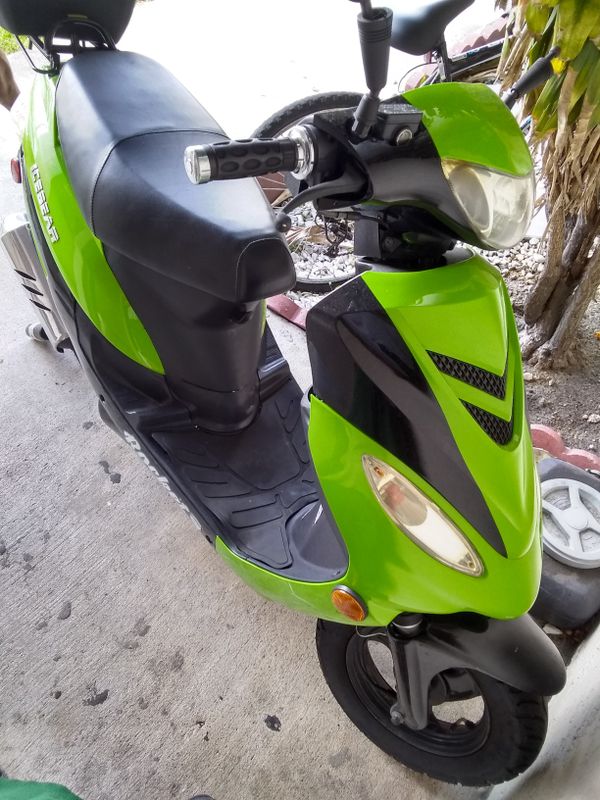 Scooter 2018 Icebear YN50Qt for Sale in Miami, FL - OfferUp