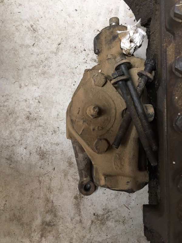 Power steering box from bronco for power conversion to early f250