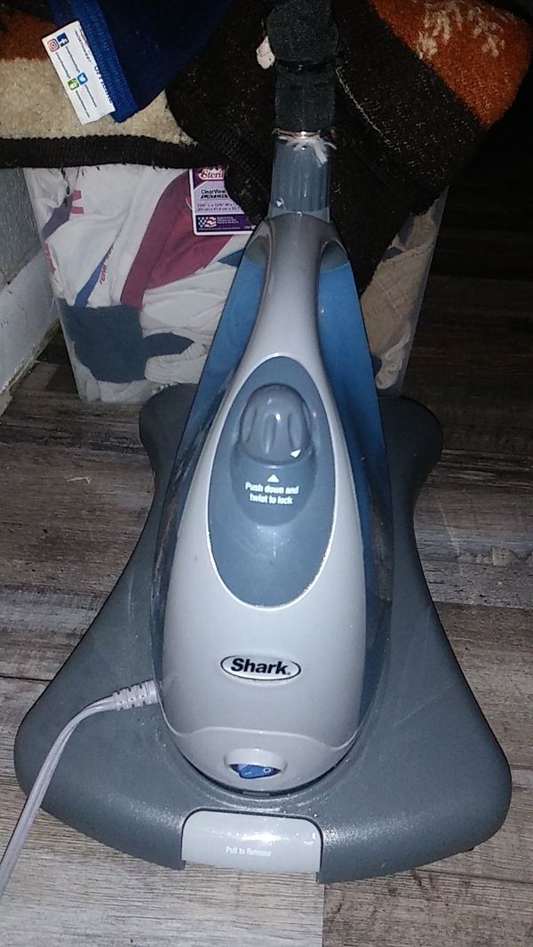 Shark fabric steamer GS300 53 for Sale in Dallas, TX OfferUp