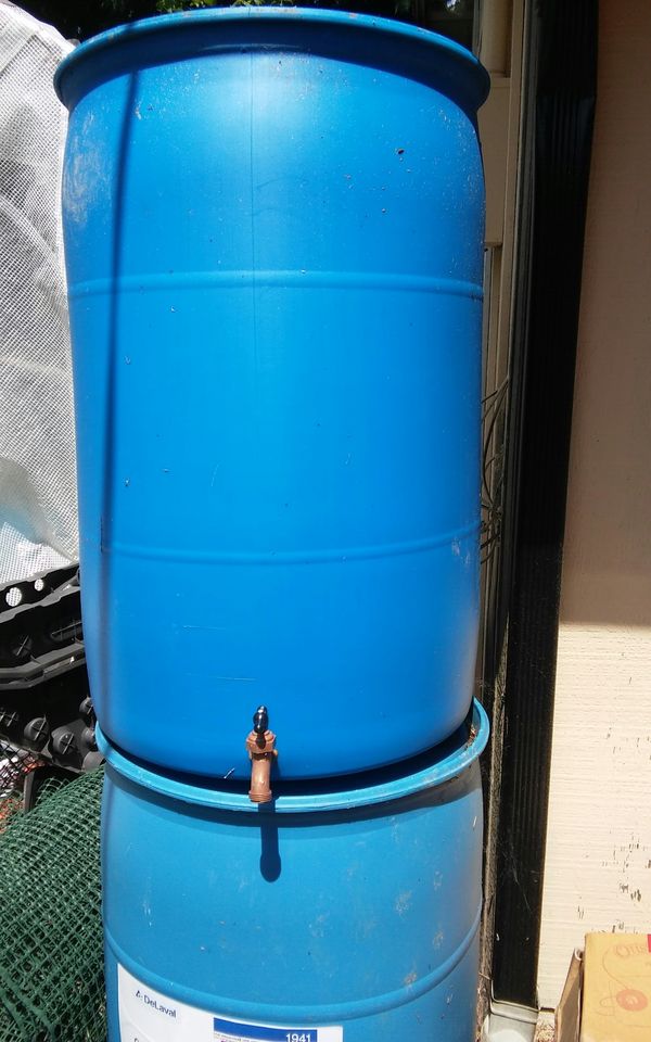 55 gal. Food grade rain barrel with spigot. for Sale in Stanwood, WA