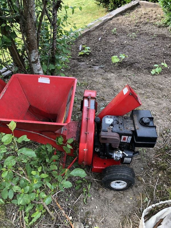 8hp MTD chipper shredder runs perfectly for Sale in Auburn, WA - OfferUp