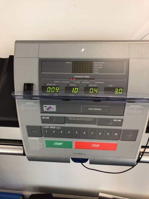 NordicTrack EXP 1000 X treadmill for Sale in Sarasota, FL OfferUp
