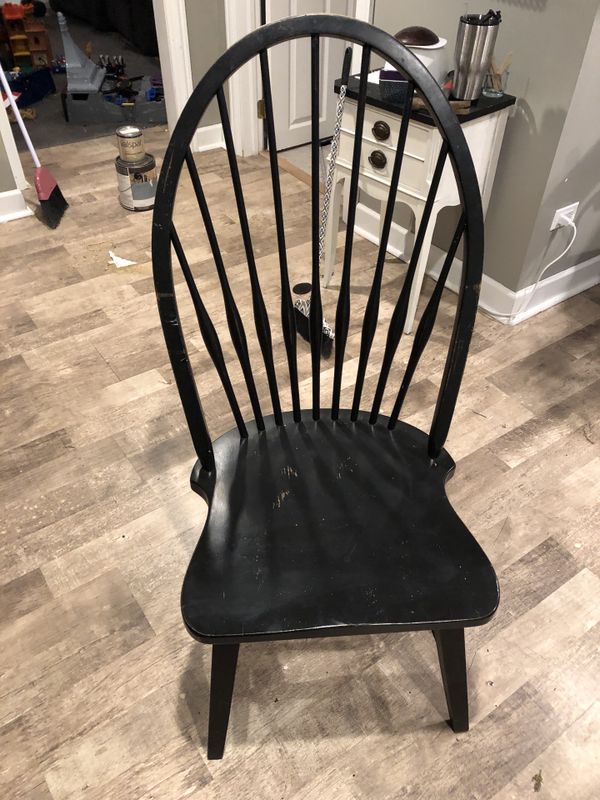 Broyhill Black Farmhouse Table and Chairs for Sale in Round Lake, IL