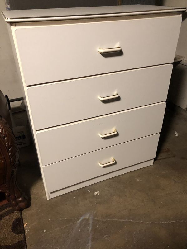 Beautiful white dresser ( 32 inch long X 16 inch wide X 40 inch height ...