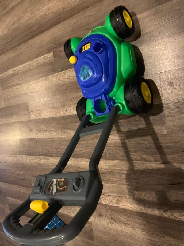 Lawn mower bubble machine for Sale in San Antonio, TX - OfferUp