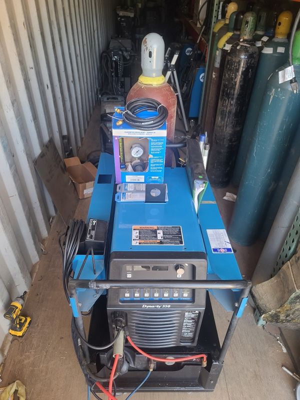 Miller Dynasty 350 AC/DC tig welder only 152 hours for Sale in