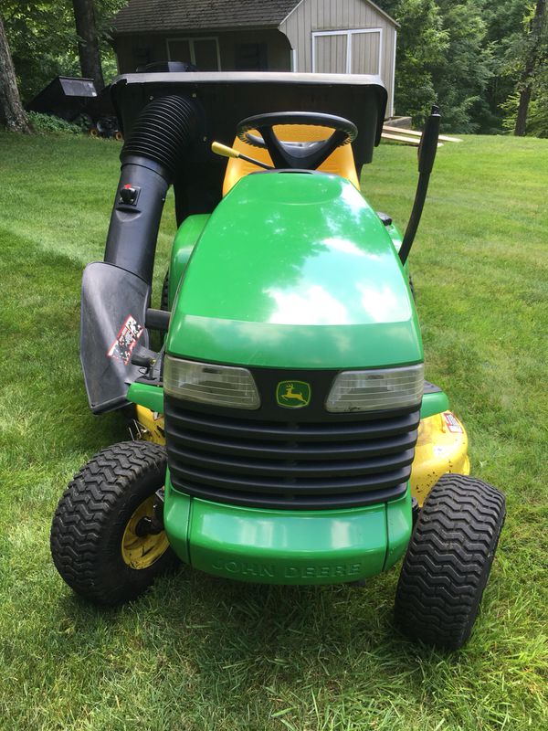 John Deere LT166 with Rear Bagger for Sale in New Milford, CT - OfferUp