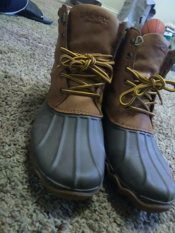 white and tan sperry duck boots