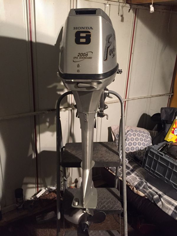 Honda 8 four stroke outboard motor  for Sale in Bellevue 