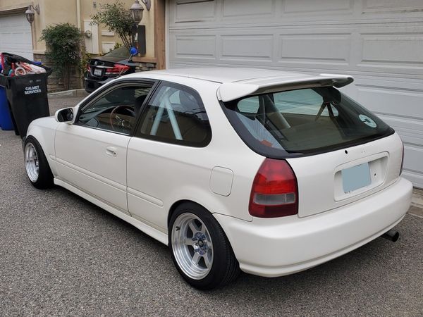 Honda civic hatchback 1999 for Sale in Norwalk, CA - OfferUp