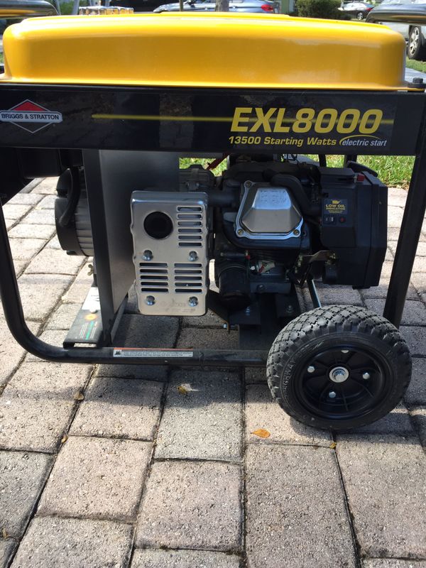 BRIGG & STRATTON EXL 8000 13500 Starting Watts Generator for Sale in