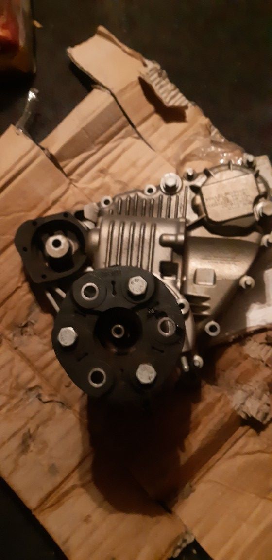 Transfer case for bmw x3 2007 for Sale in Las Vegas, NV OfferUp