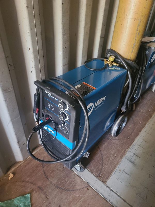 Miller Millermatic 250X mig welder like new, can come with spoolgun and ...