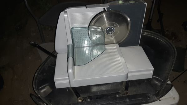 Krups 372-75 Universal Meat Slicer for Sale in Phoenix, AZ - OfferUp