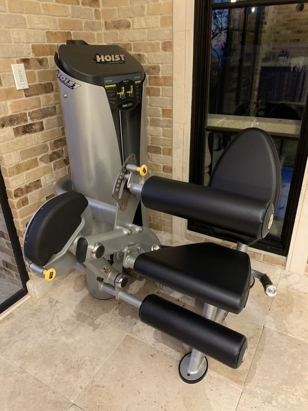 Hoist HD3400 Dual Leg Extension / Leg Curl for Sale in Newport Coast